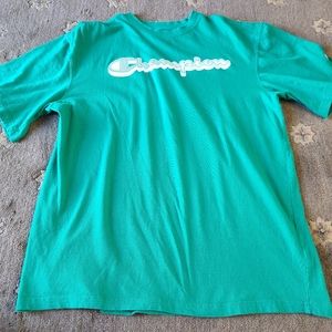 Champion t shirt green white mens size Large tall. EUC